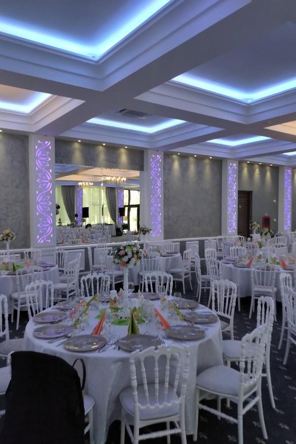 Hotel Padesul Faget  Bagian luar foto
