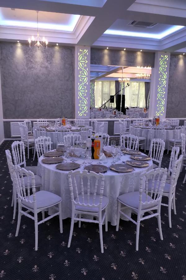 Hotel Padesul Faget  Bagian luar foto